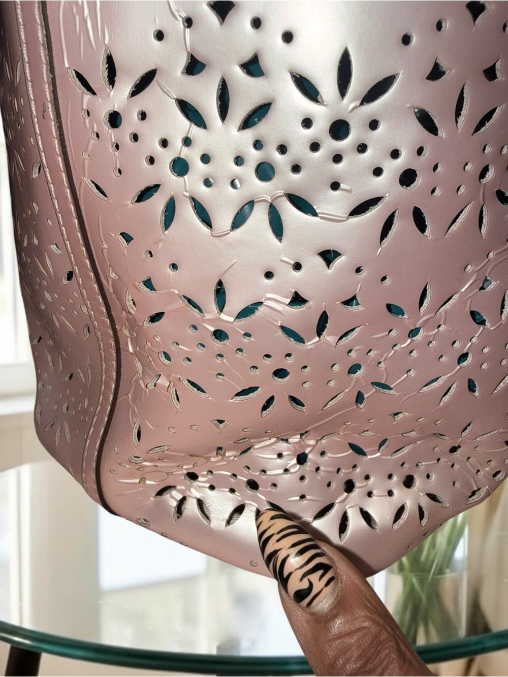4 piece Coach Market Tote 3Piece Set Pearly Pink Laser Cut Perforated Tote & COA - Picture 15 of 16
